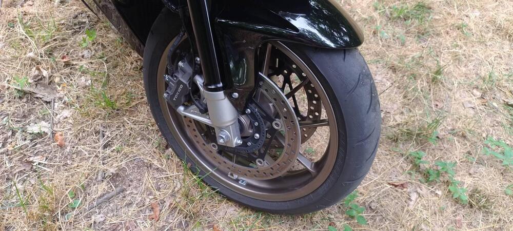 Honda VFR 800 F (2014 - 16) (6)