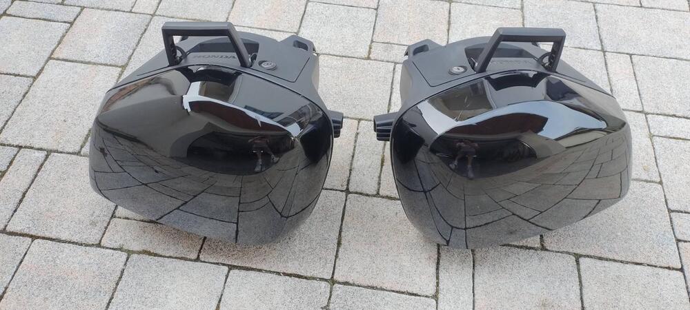 Honda VFR 800 F (2014 - 16) (12)