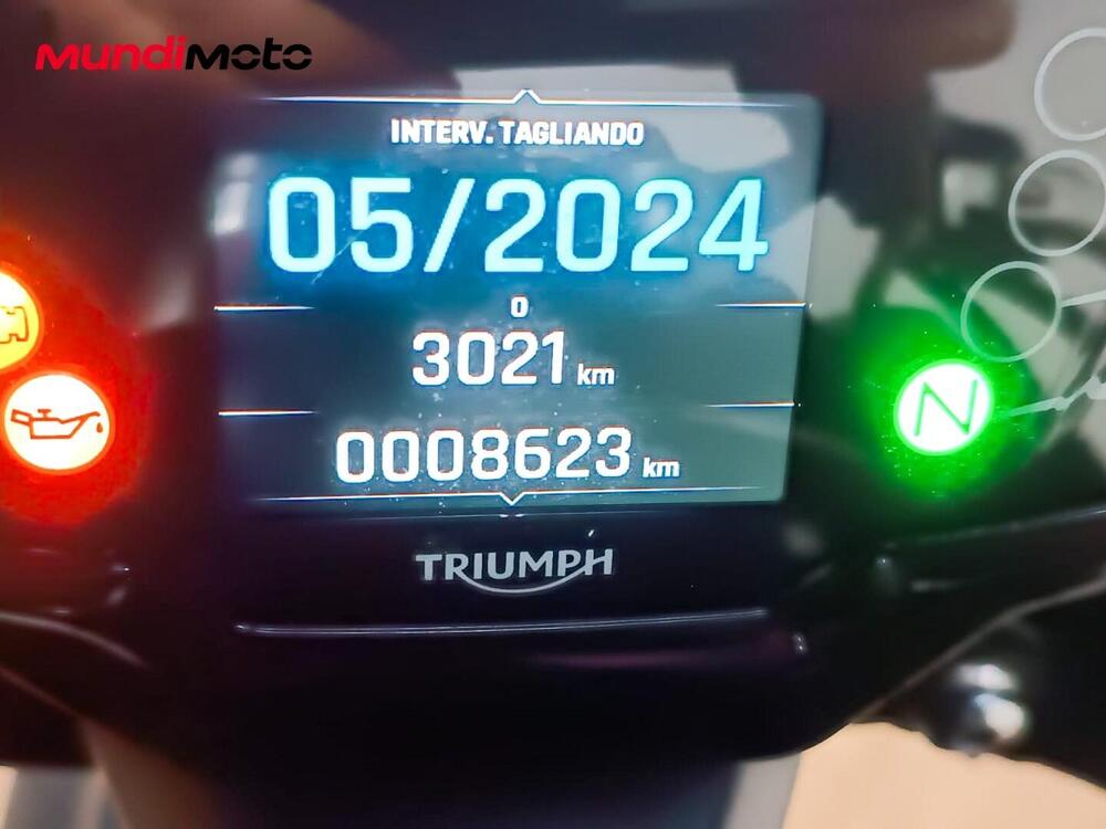 Triumph Street Triple 765 R (2023 - 26) (12)