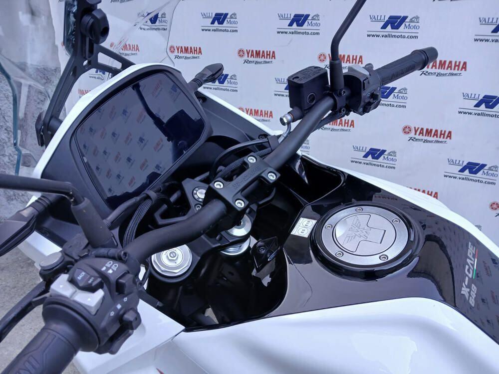 Moto Morini X-Cape 650 (2021 - 26) (4)