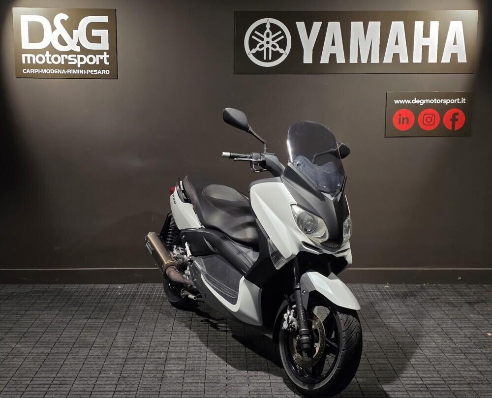 Yamaha X-Max 250 (2010 - 13) (2)