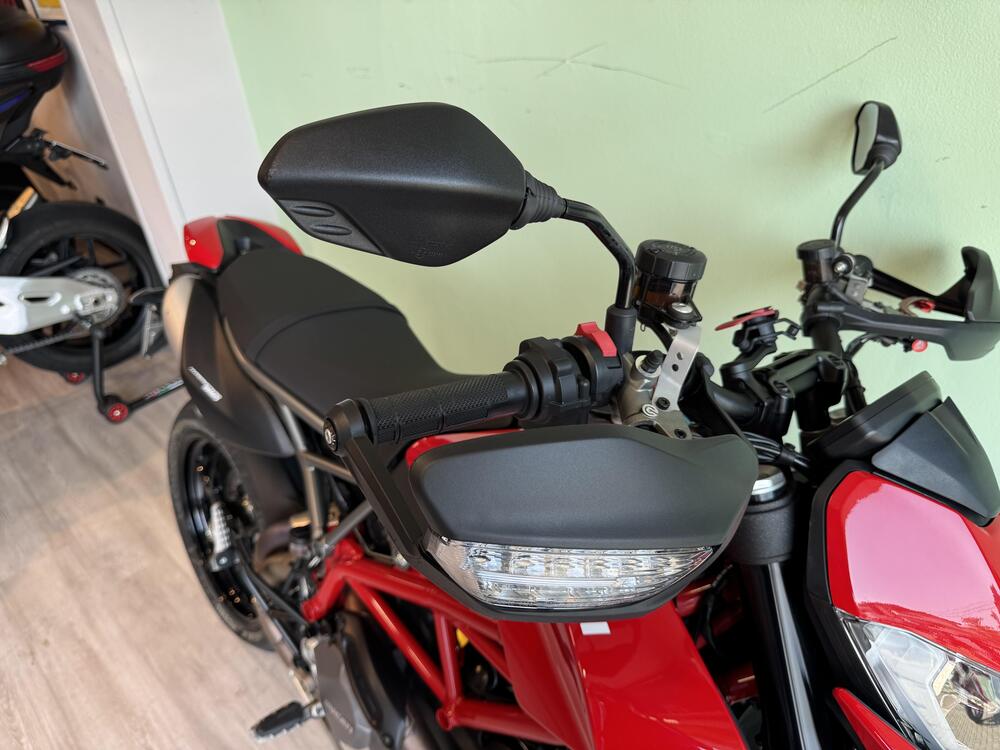 Ducati Hypermotard 950 (2022 - 25) (5)