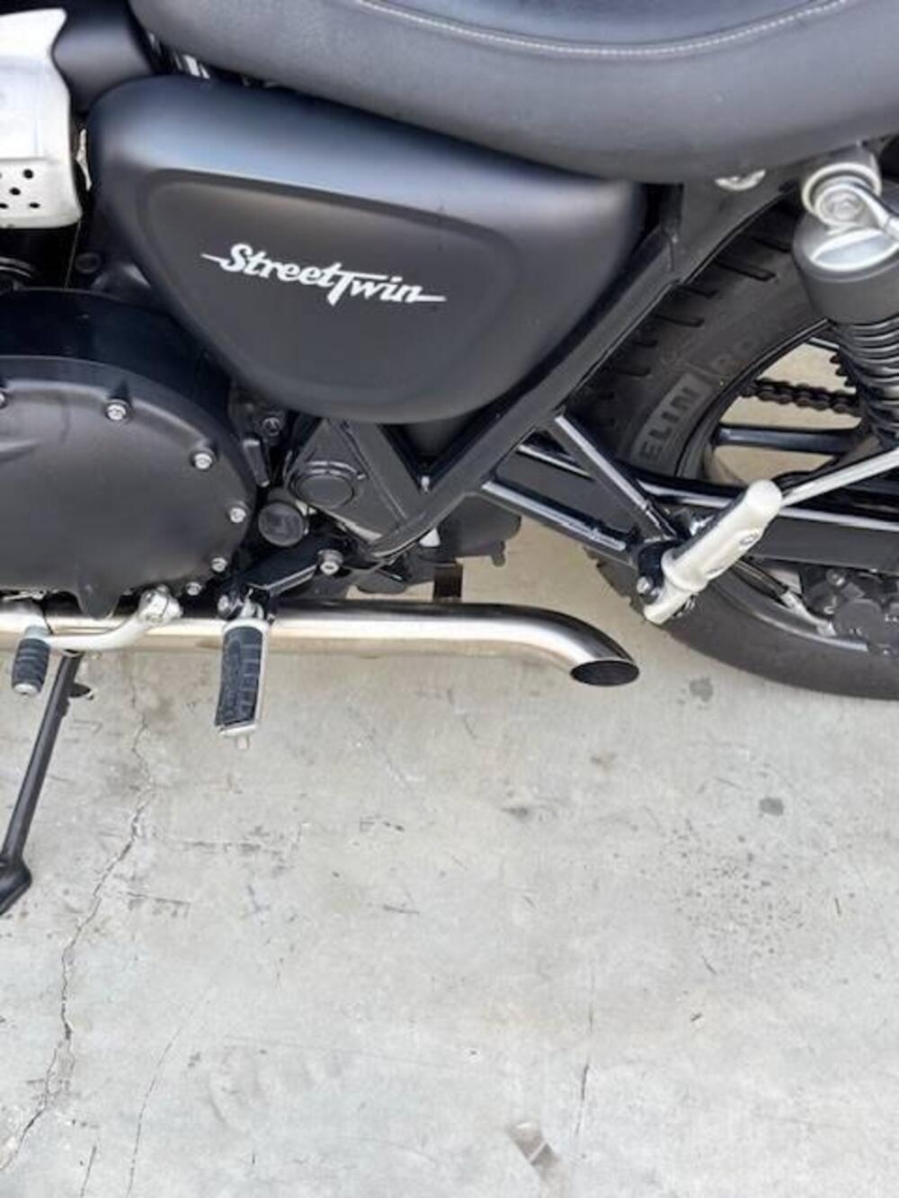 Triumph Street Twin 900 (2017 - 18) (6)