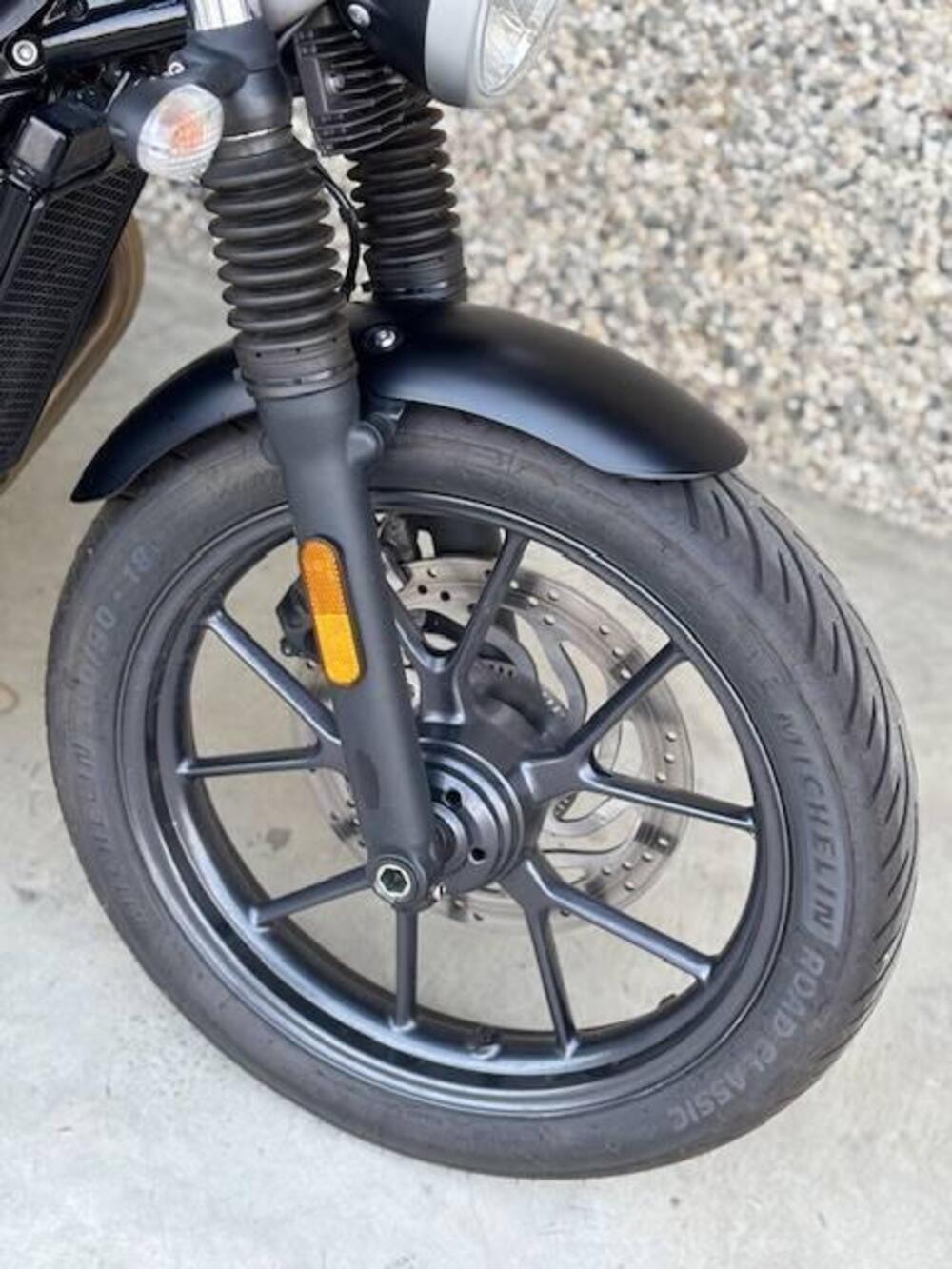 Triumph Street Twin 900 (2017 - 18) (13)