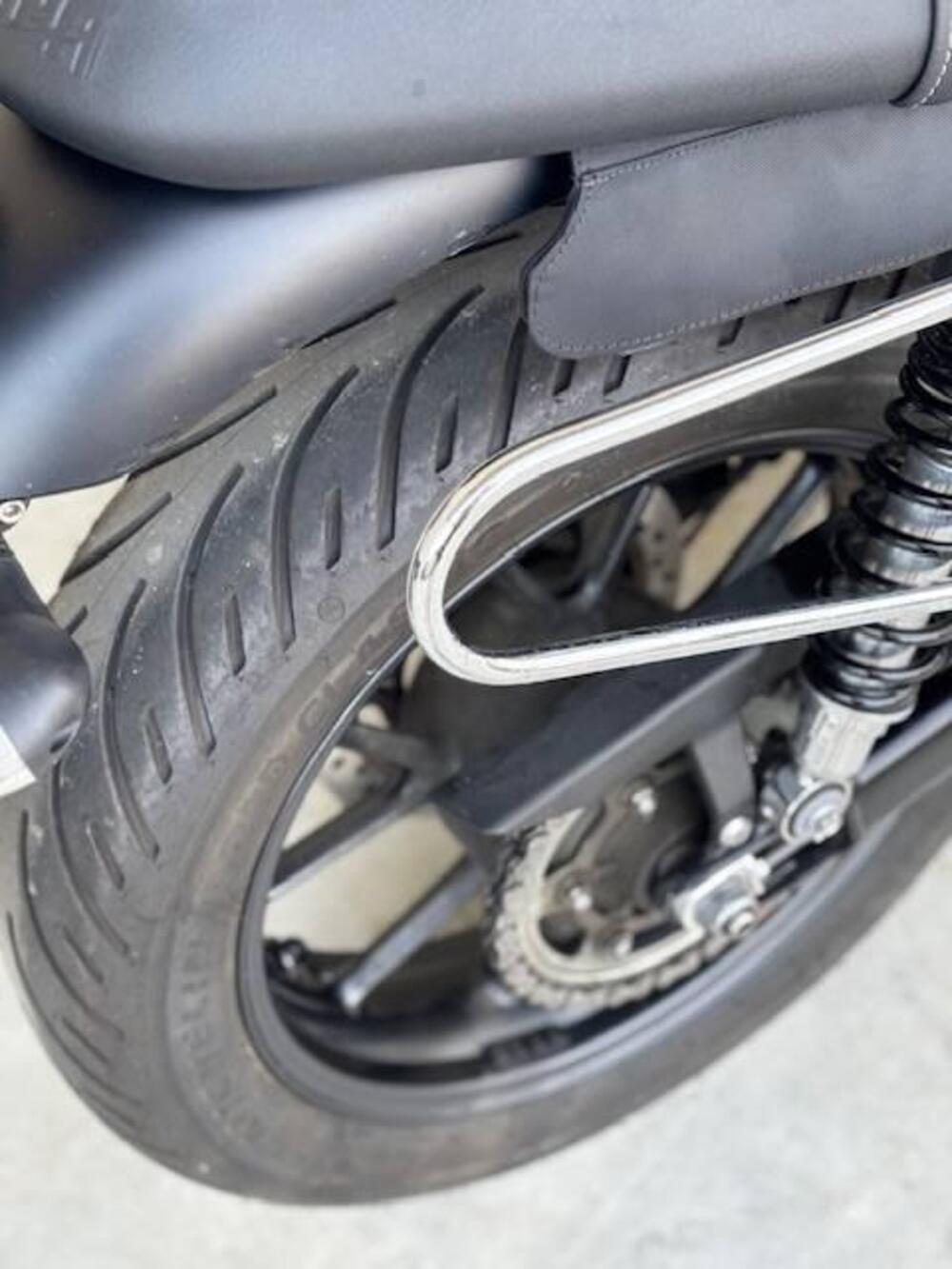 Triumph Street Twin 900 (2017 - 18) (14)