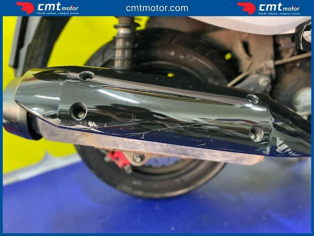 Kymco Xciting 300i R (2007 - 14) (11)