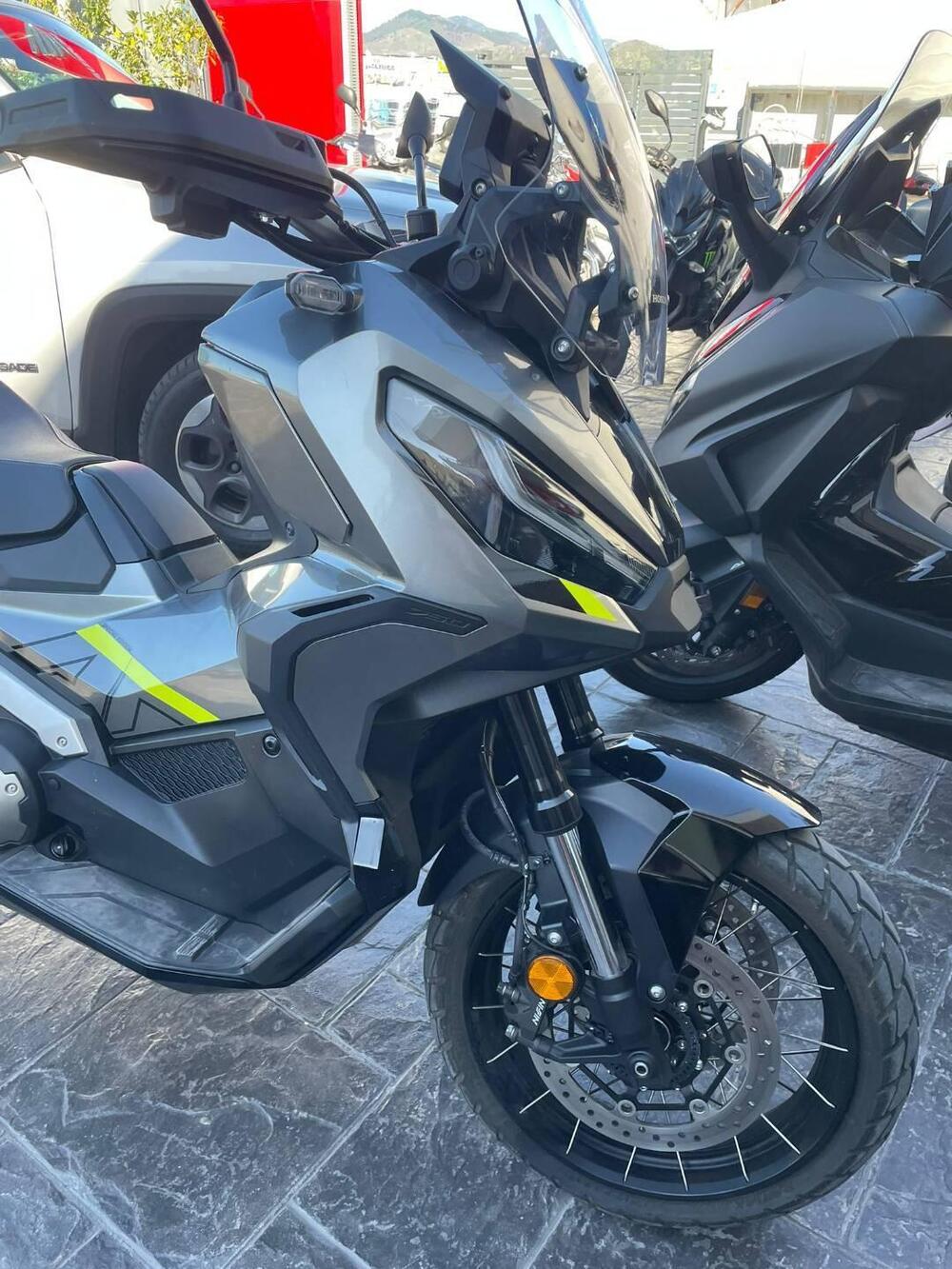 Honda X-ADV 750 DCT (2021 - 24) (5)