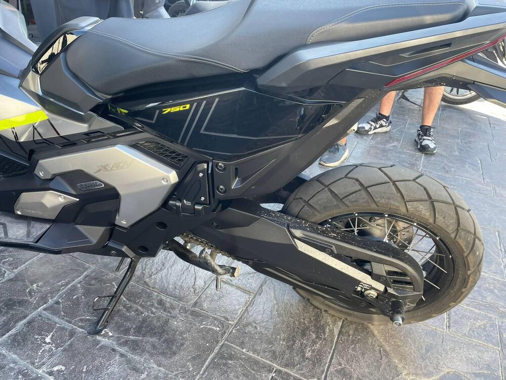 Honda X-ADV 750 DCT (2021 - 24) (6)