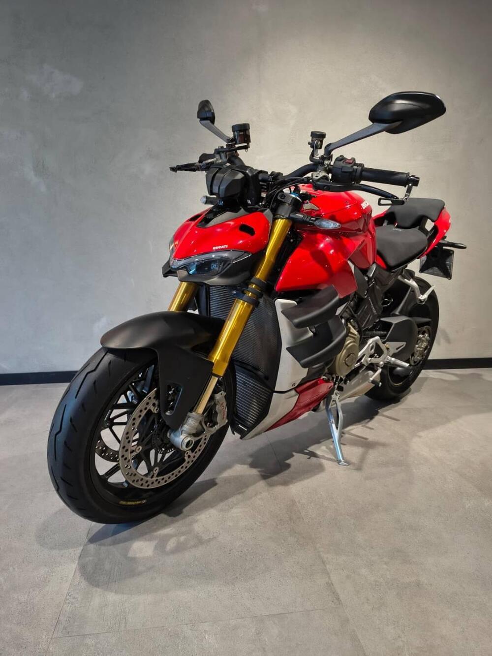 Ducati Streetfighter V4 1100 S (2021 - 22) (3)