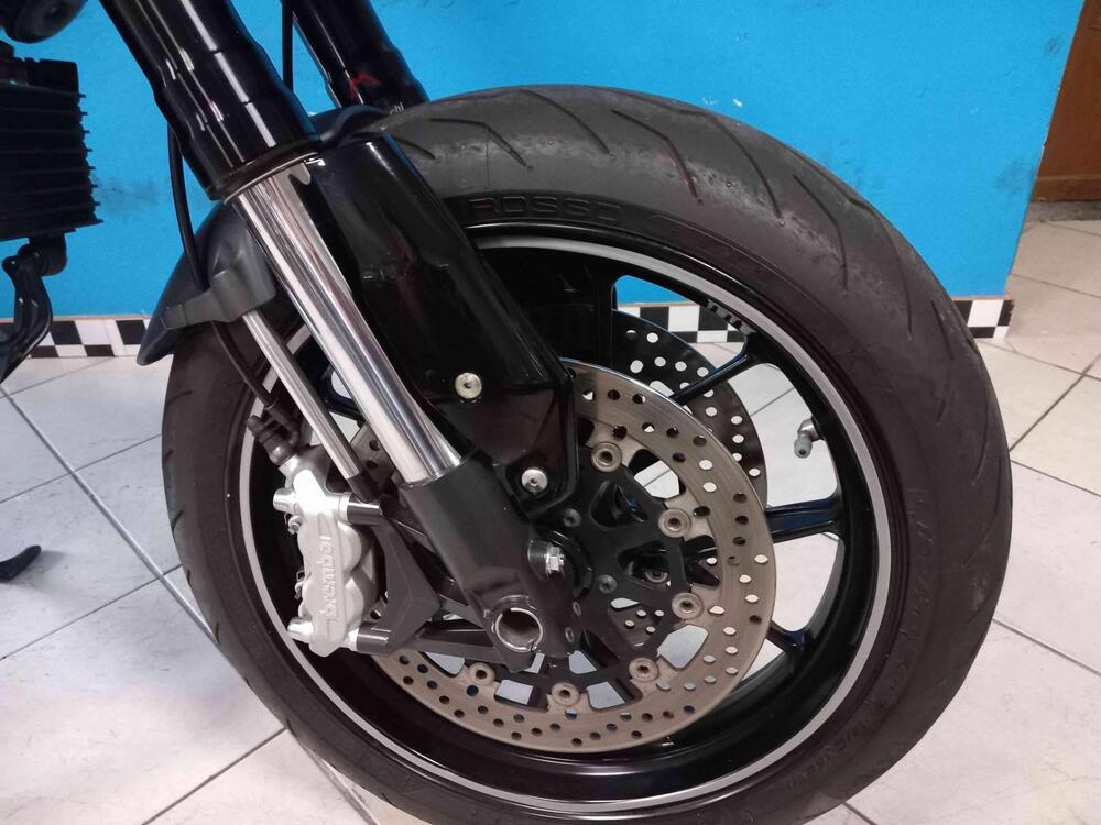 Ducati Hypermotard 1100 EVO (2010 - 12) (14)