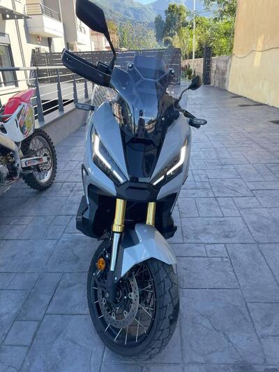 Honda X-ADV 750 DCT (2021 - 24) usata