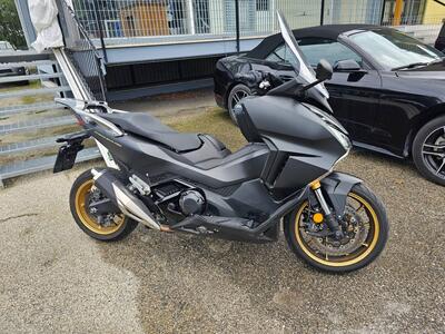 Honda Forza 750 DCT Special Edition (2024) usata