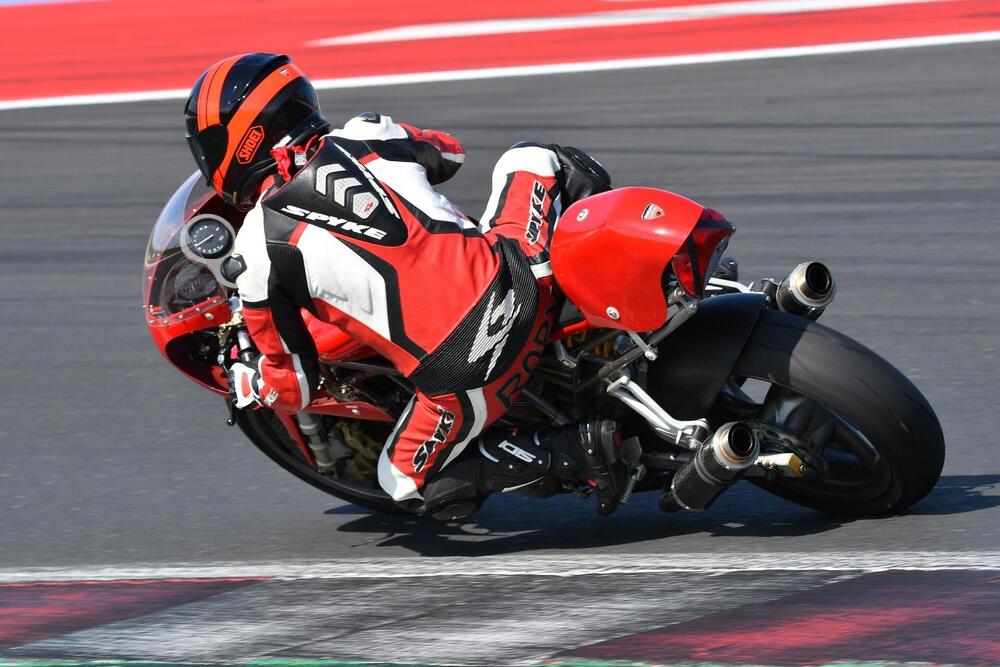 Ducati 750 SUPERSPORT I.E. (7)