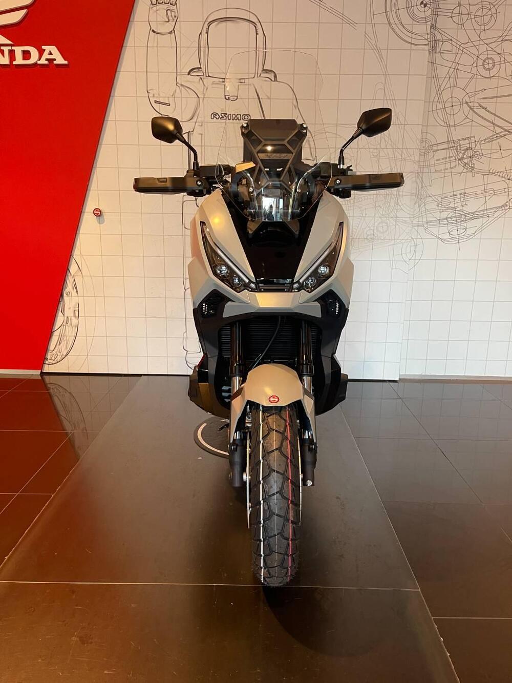 Honda X-ADV 750 (2025 - 26) (3)