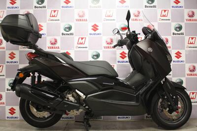 Yamaha X-Max 300 Tech Max (2025) usata