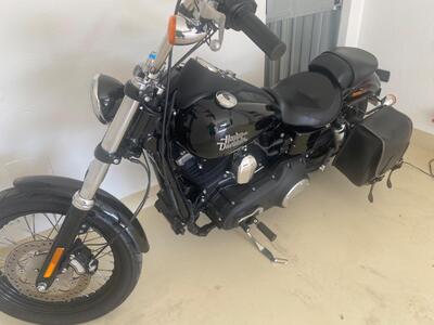 Harley-Davidson 1690 Street Bob (2017) - FXDB usata