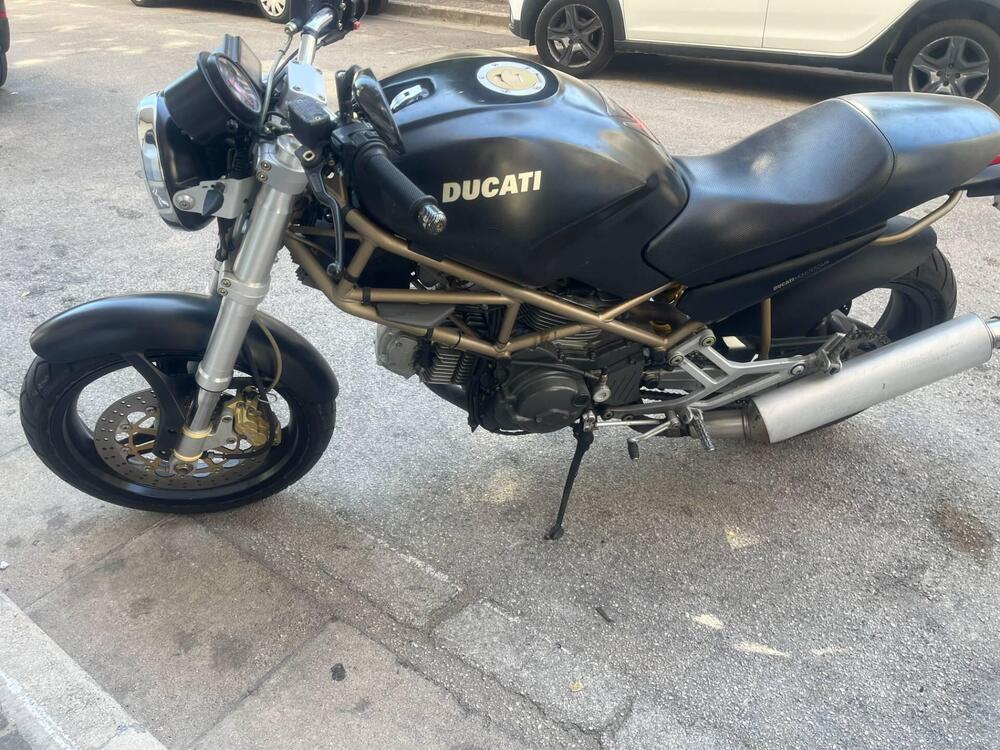 Ducati Monster 600 Dark (1998 - 01)
