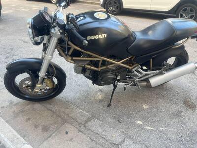 Ducati Monster 600 Dark (1998 - 01) usata