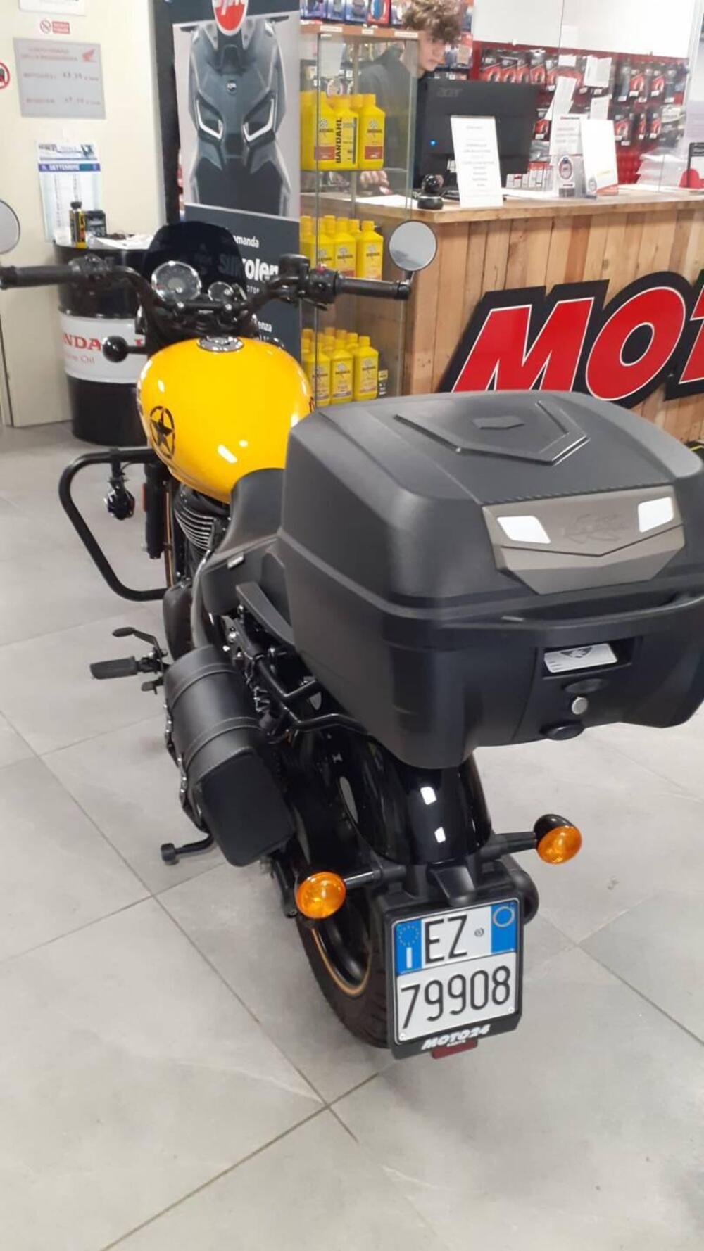 Royal Enfield Meteor 350 (2021 - 26) (2)