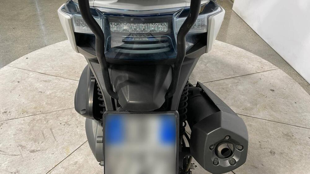 Kymco Xciting 400i (2012 - 17) (9)