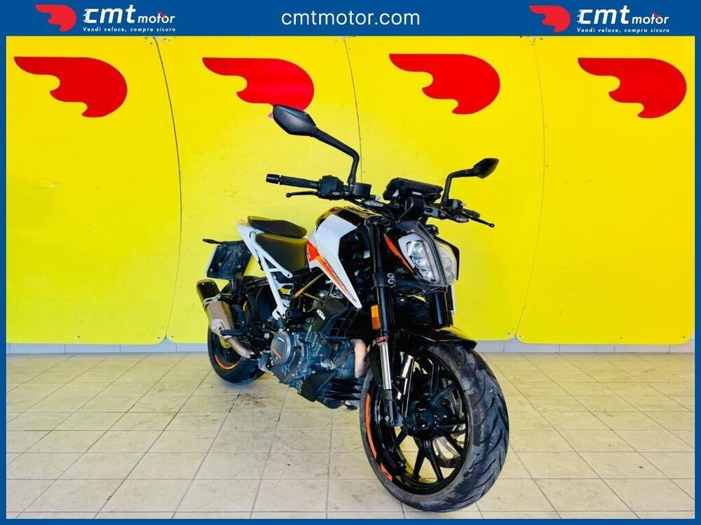 KTM 390 Duke (2021 - 23) (2)
