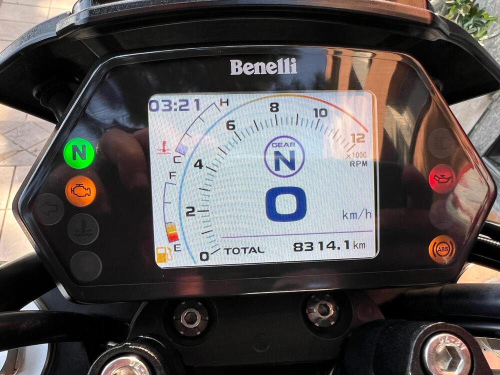 Benelli 502 C (2021 - 25) (5)