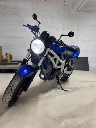 Suzuki SV 650 (1999 - 02) usata