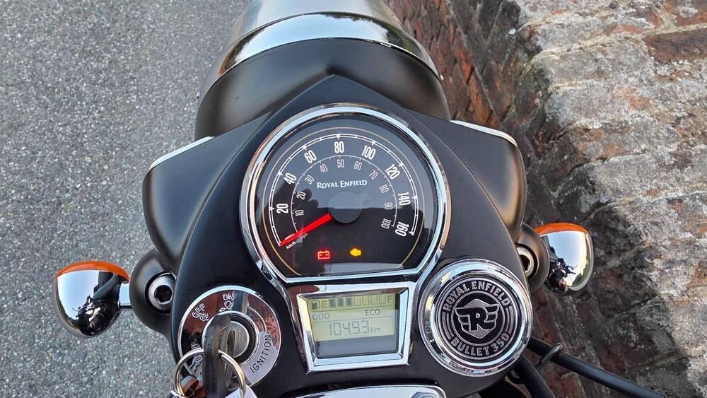 Royal Enfield Bullet 350 (2024 - 26) (2)