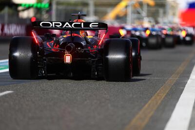F1. Griglia di partenza GP Azerbaijan: Verstappen domina tra caos e sei bandiere rosse. Ecco gli orari della gara di Baku su Sky e TV8
