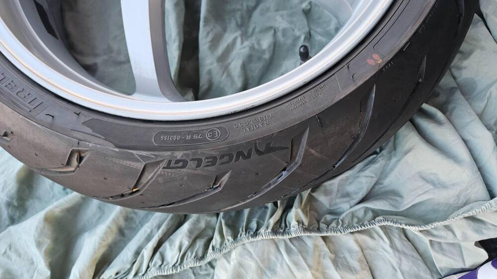 Pirelli angel gt 180/55 zr17 (73w) GT (11)