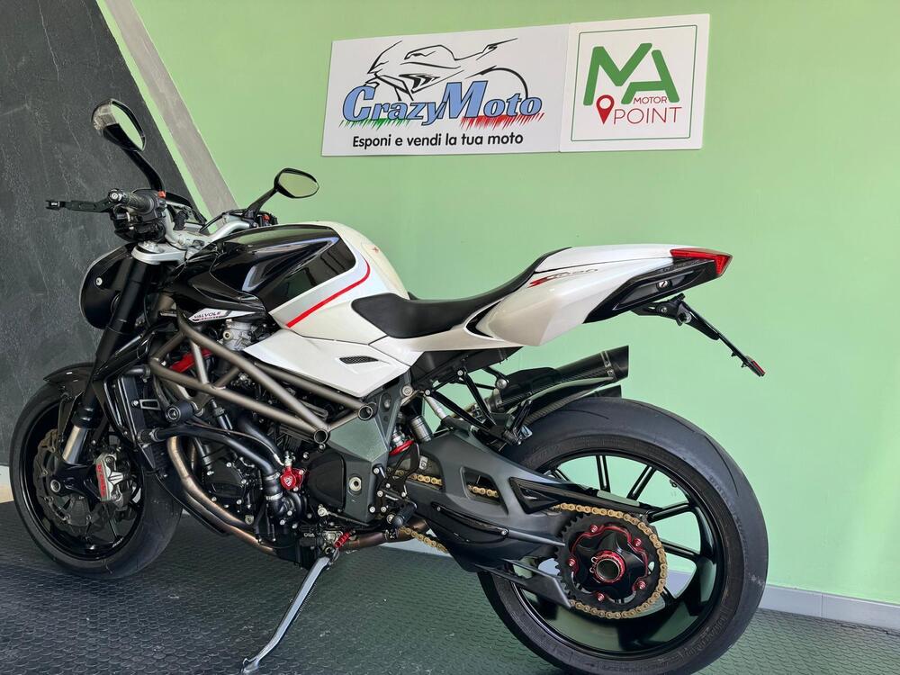 MV Agusta Brutale 1090 RR (2009 - 15) (8)