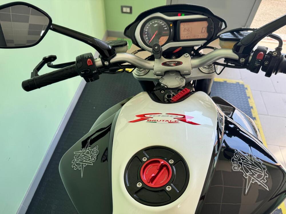 MV Agusta Brutale 1090 RR (2009 - 15) (11)