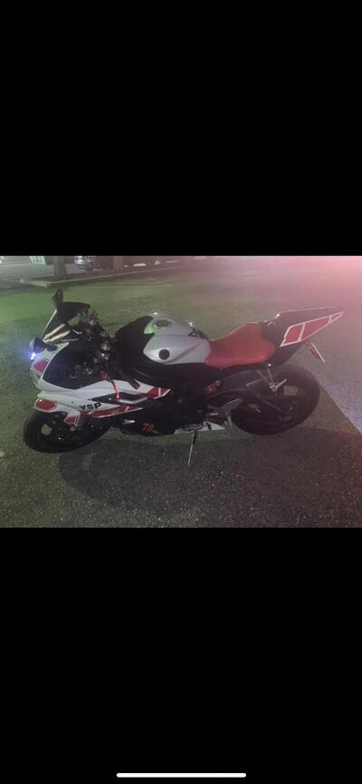 Yamaha YZF R6 (2006 - 07) usata