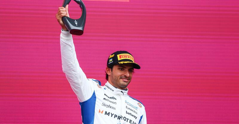 F1, Sainz emoziona a Baku: &ldquo;Podio con Williams il migliore della mia carriera. Il lavoro paga sempre&rdquo;