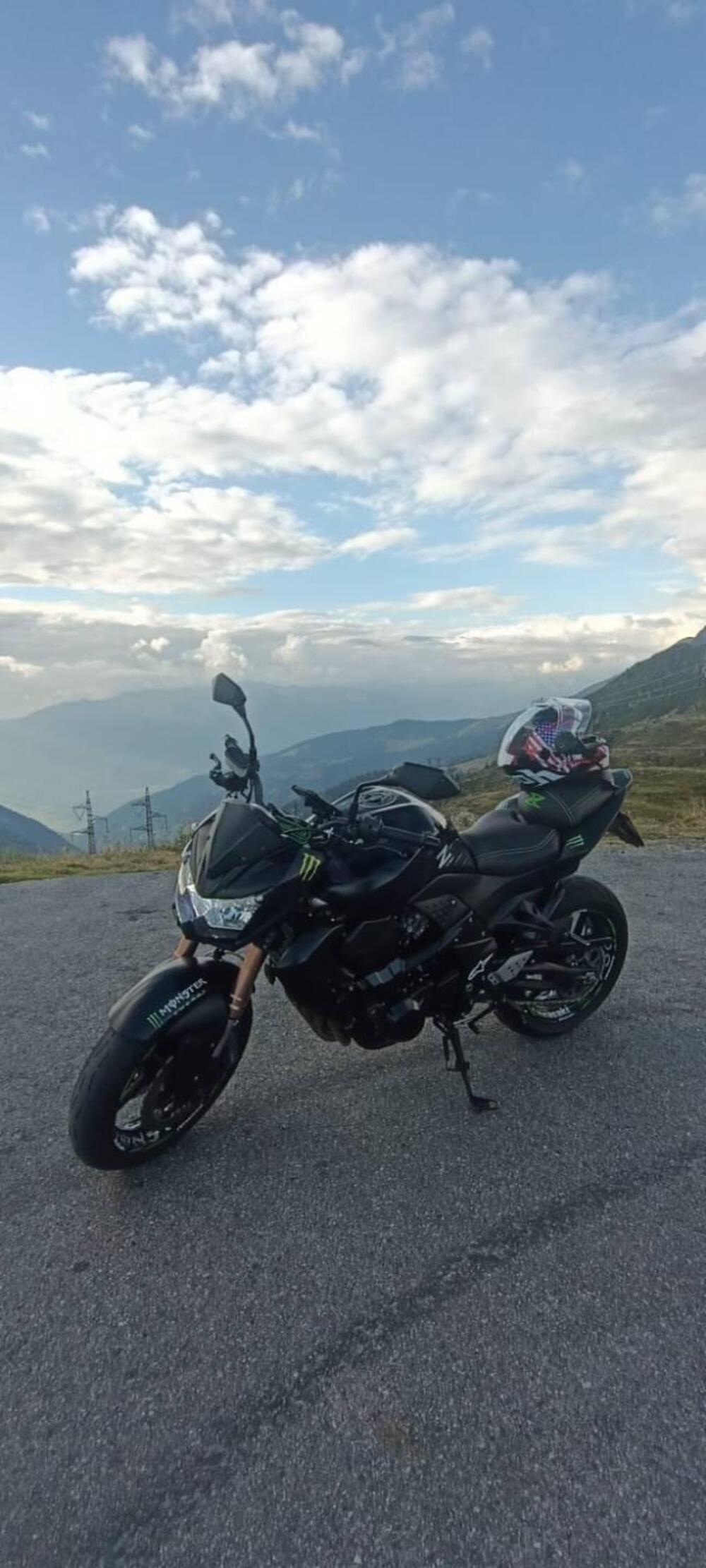 Kawasaki Z 750 R (2011 - 14) (3)