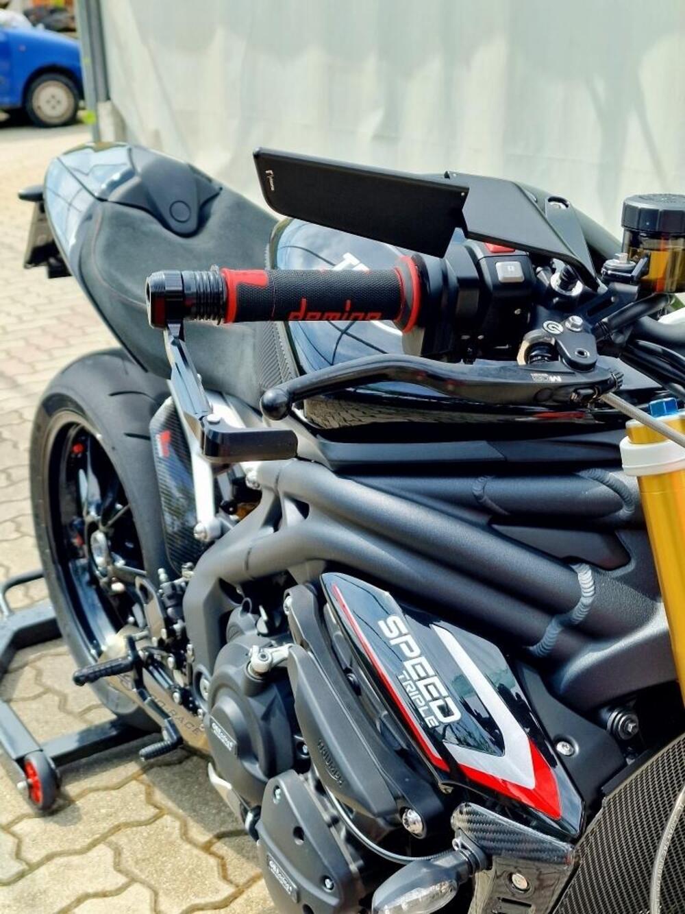 Triumph Speed Triple 1200 RS (2021 - 24) (3)