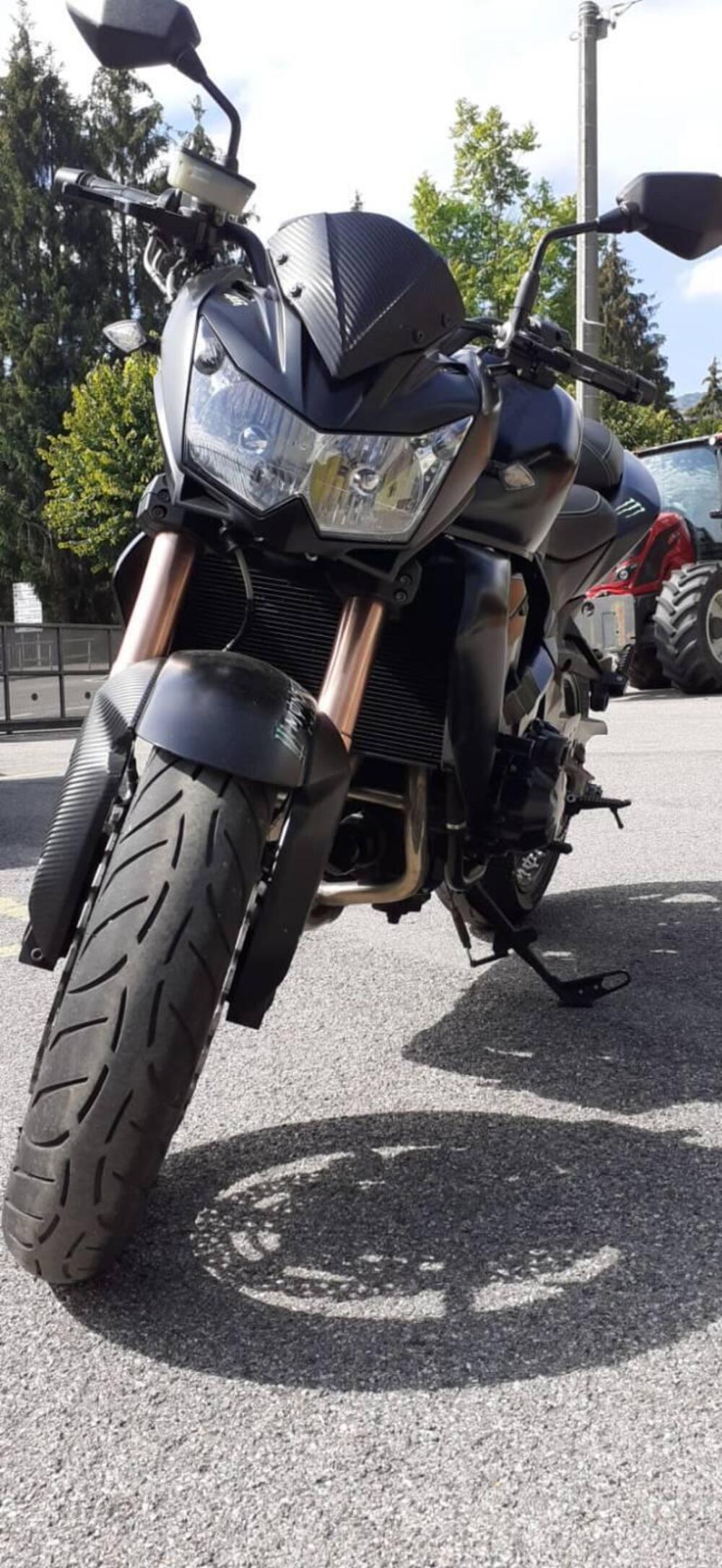 Kawasaki Z 750 R (2011 - 14) (7)