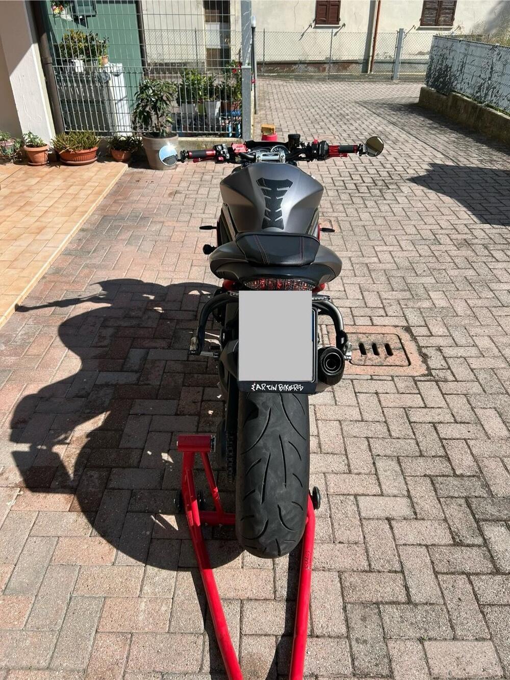 Triumph Speed Triple 1050 R ABS (2016 - 17) (9)