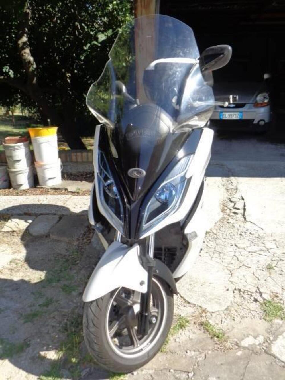 Kymco K-Xct 300i (2012 - 17) (3)