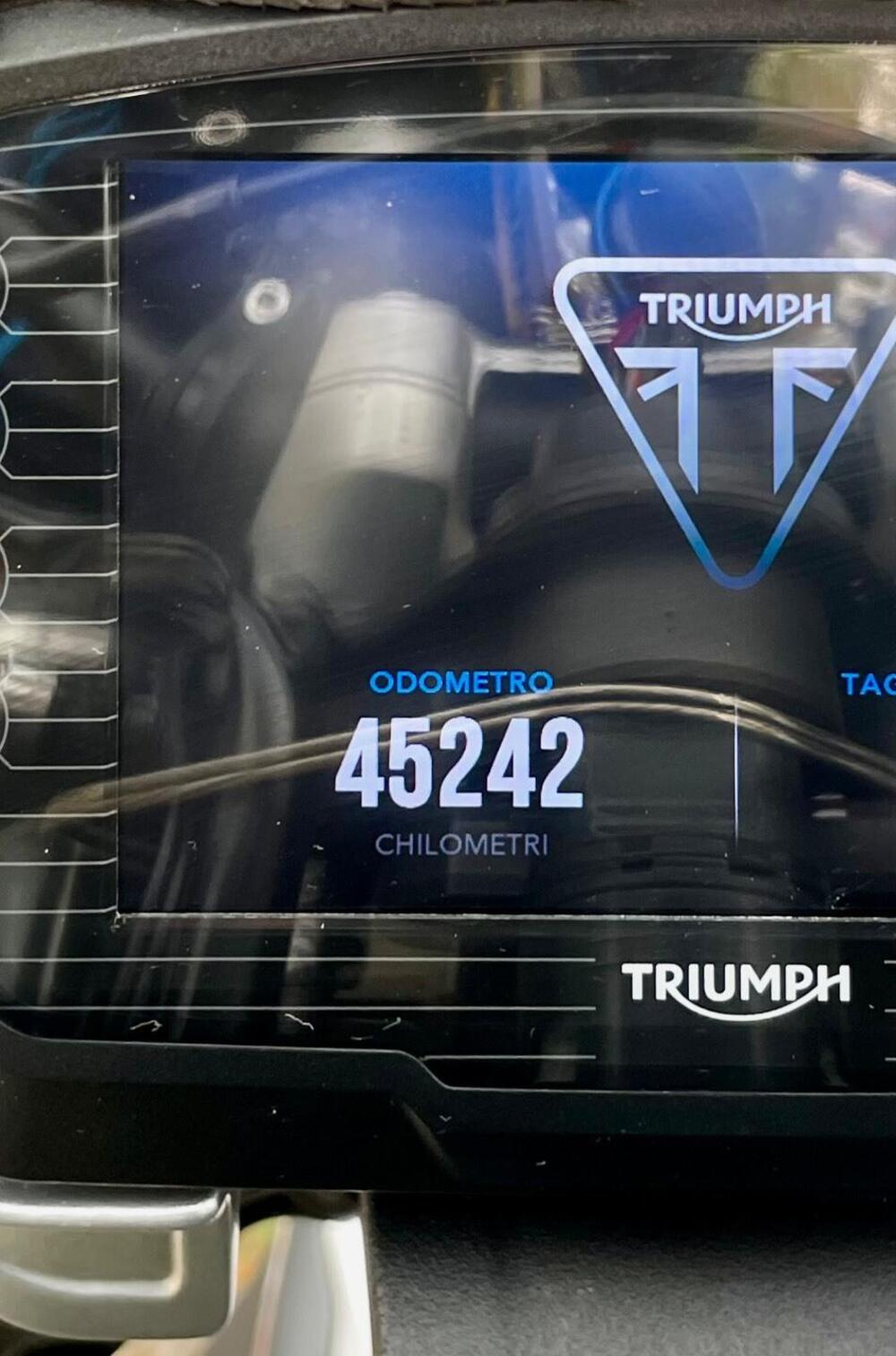 Triumph Street Triple RS (2017 - 19) (12)