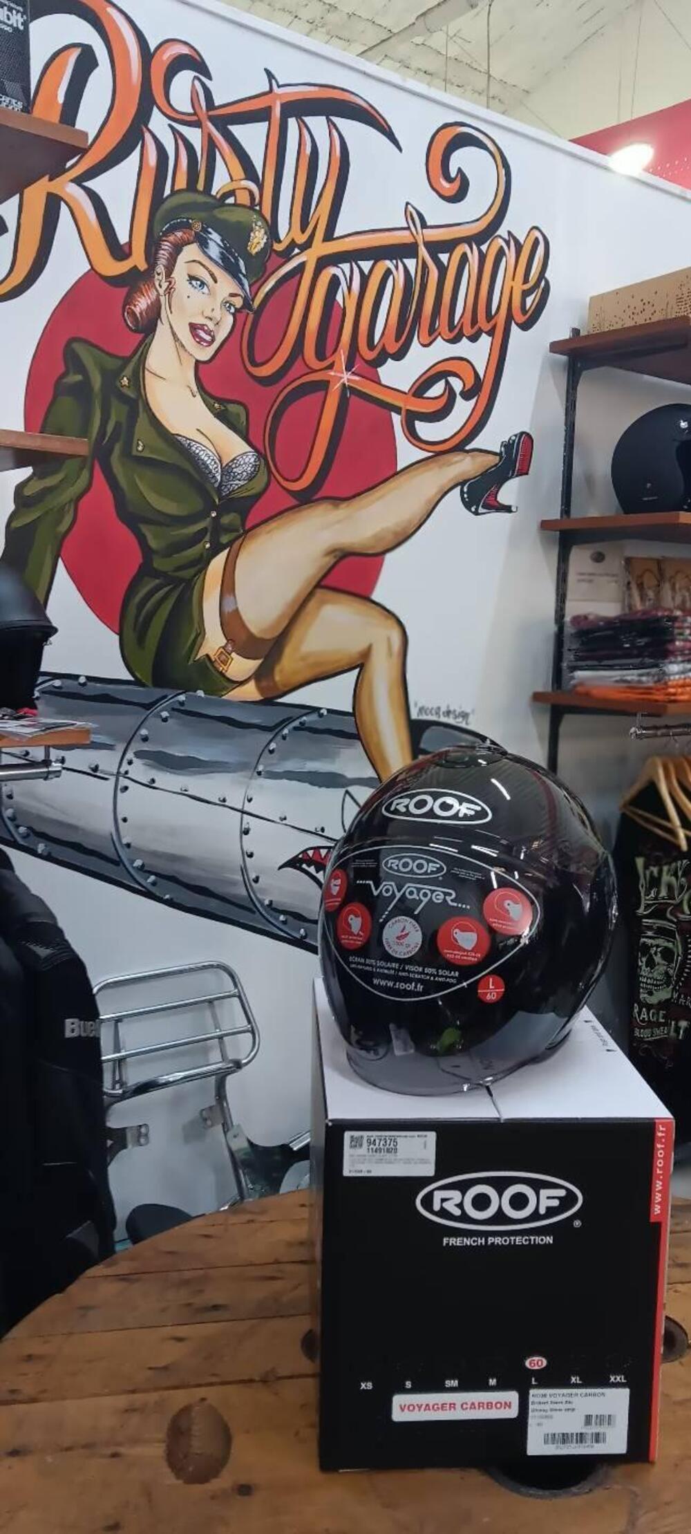 Casco ROOF Voyager Carbon Glossy Silver (10)