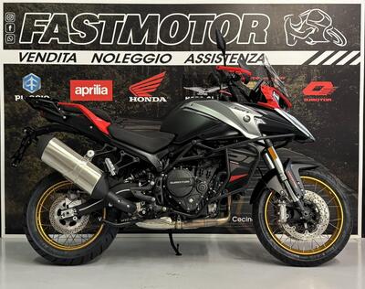 QJ Motor SRT 900 SX (2025) usata