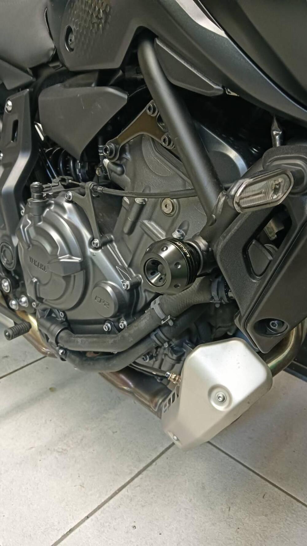 Yamaha MT-07 Pure (2023 - 25) (9)