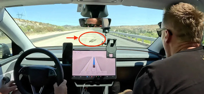 Tesla si schianta dopo solo 95 km: brutto colpo per l&rsquo;AI di Elon Musk