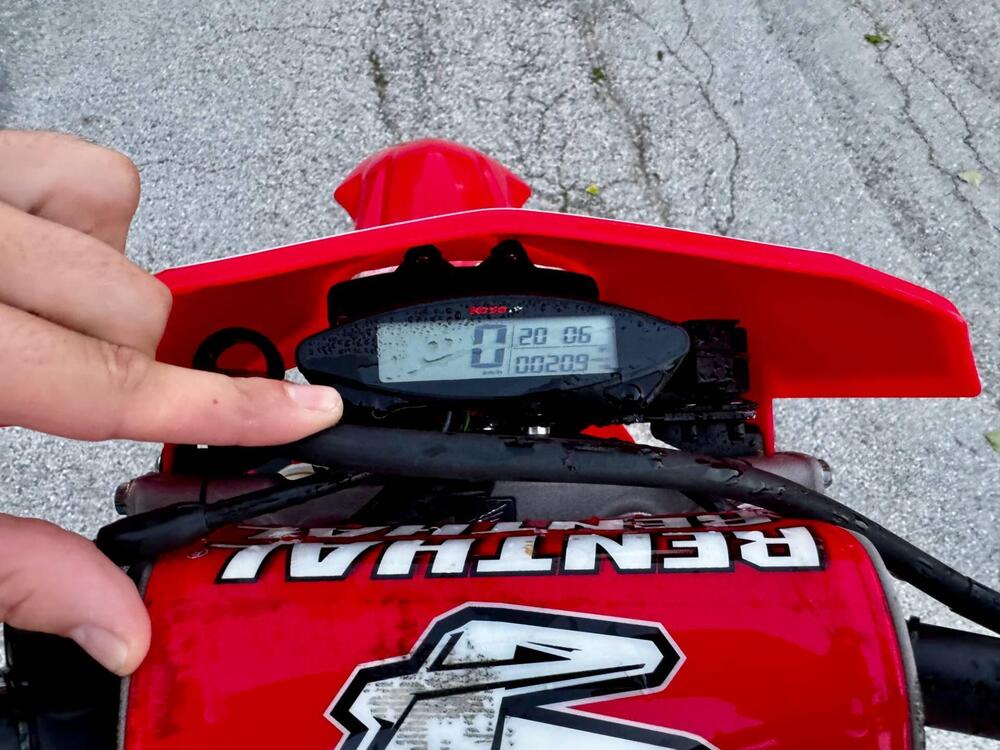 Honda CRF 250 R (2025) (10)