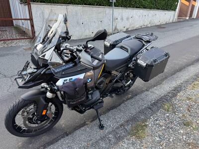 Bmw R 1300 GS Adventure Triple Black (2025) usata