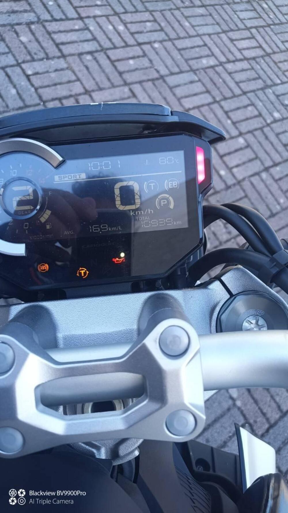 Honda CB 1000 R + Neo Sport Cafè (2019 - 20) (2)