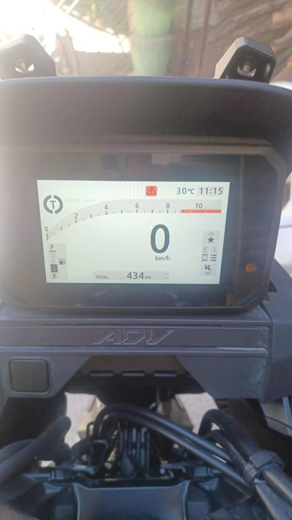 Honda ADV 350 (2025 - 26) (5)