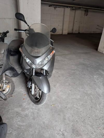 Suzuki Burgman UH 200 (2006 - 12) usata