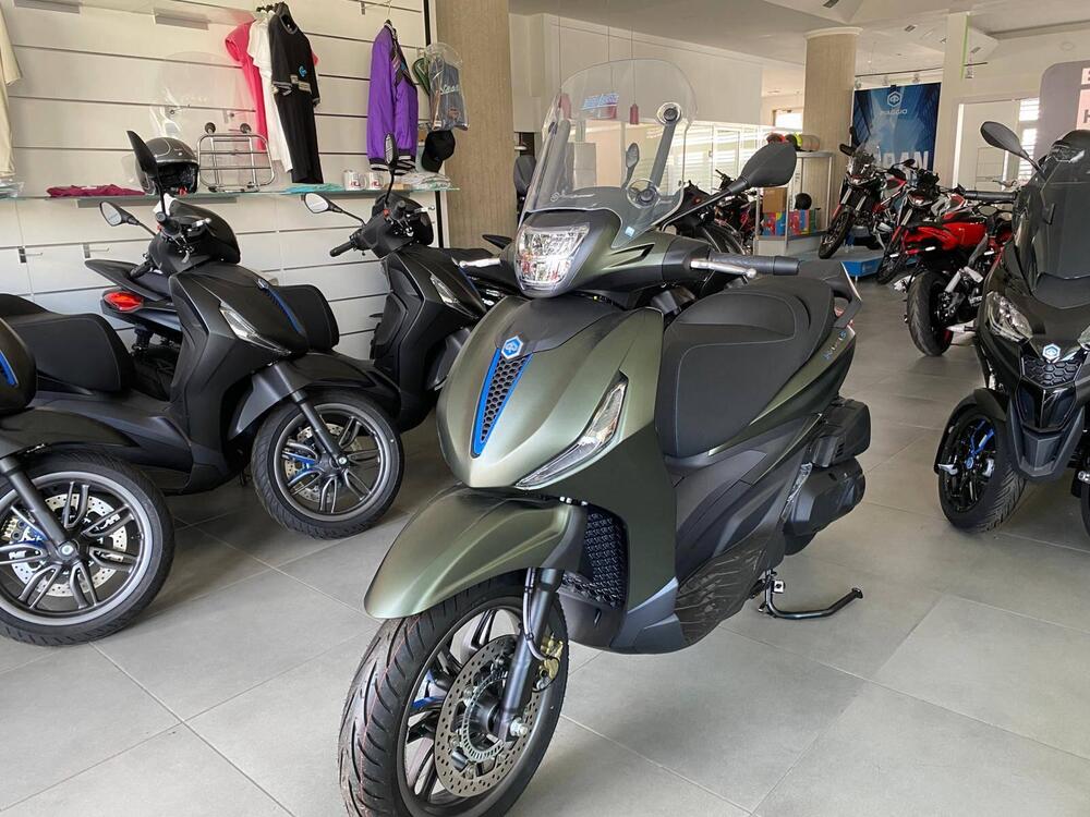 Piaggio Beverly 400 S (2025 - 26)
